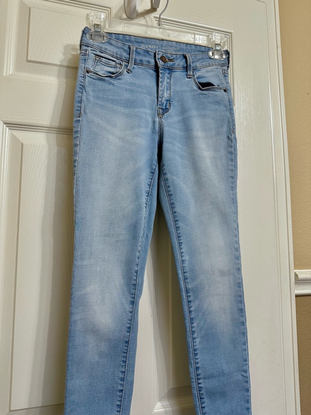 Old Navy Light Blue Skinny Jeans 0 💙 - Picture 3 of 11